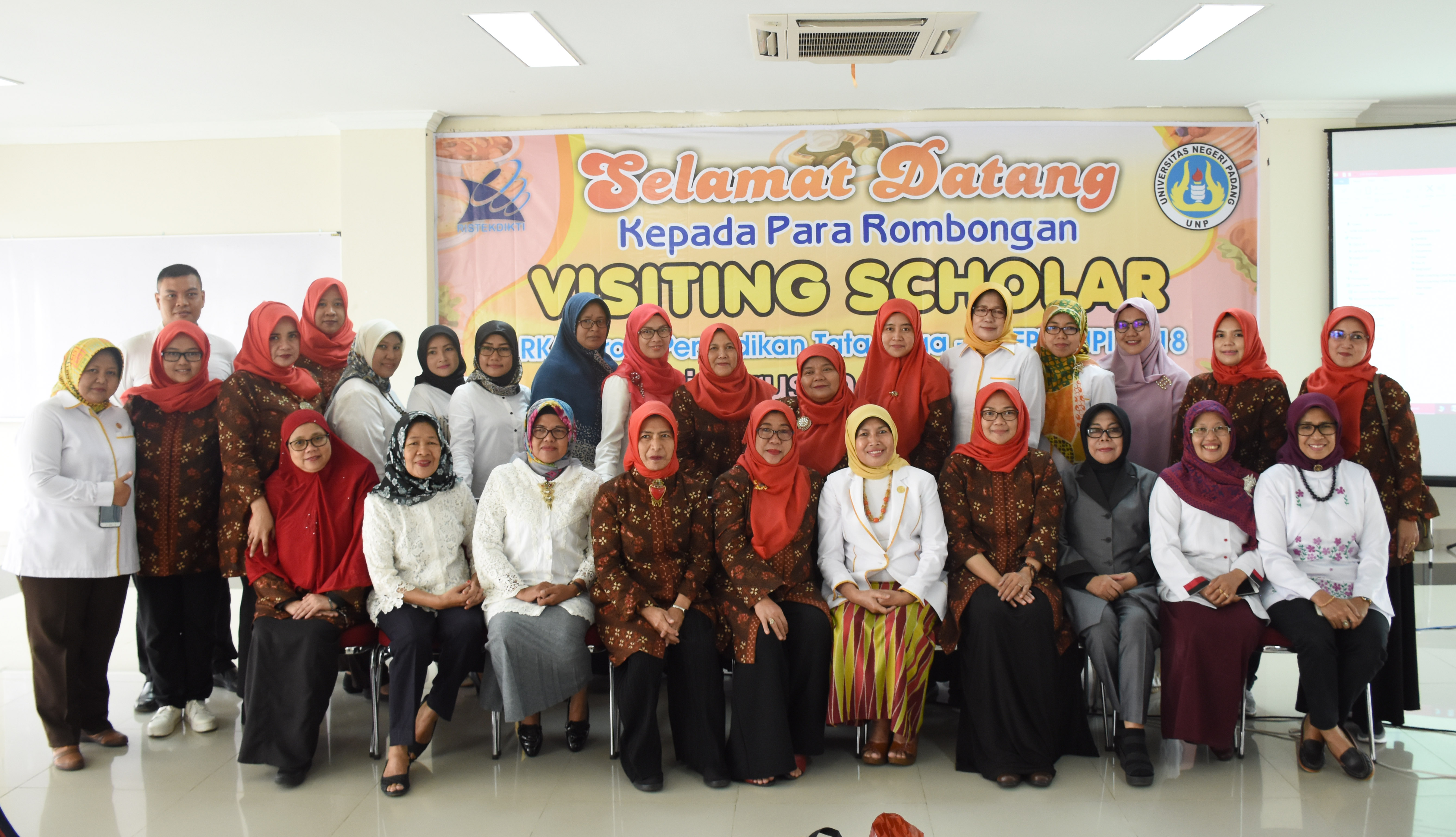 Read more about the article Universitas Pendidikan Indonesia Kunjungi Jurusan Kesejahtera Keluarga FPP UNP